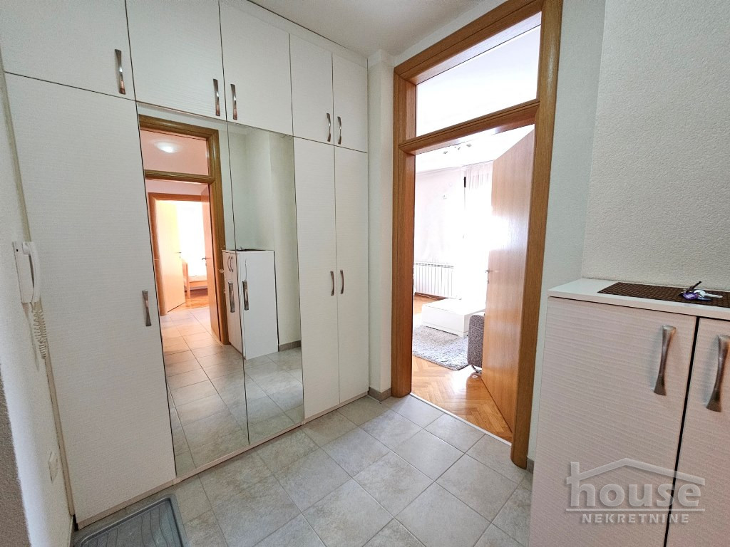 Stanovi,NOVI SAD,BULEVAR 78m2,850€ , ID: 9116743 10