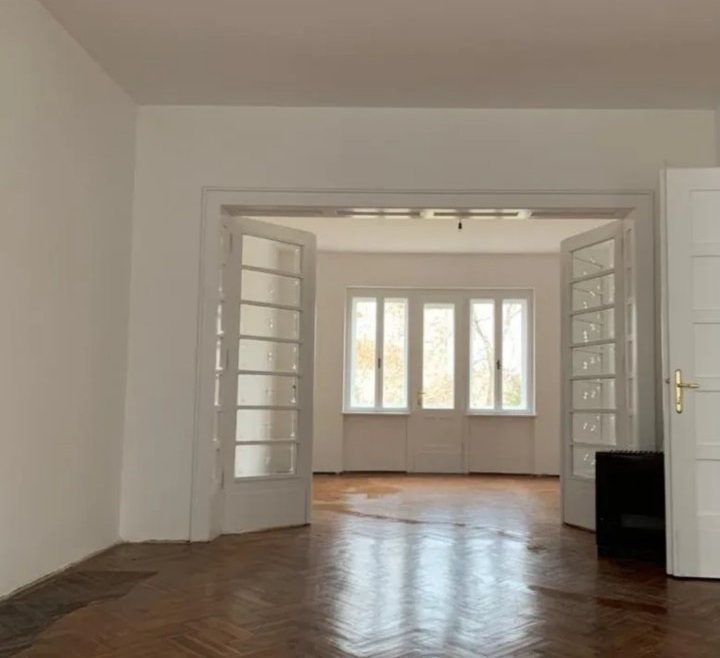 Prodajem vilu u strogom centru Zrenjanina 2