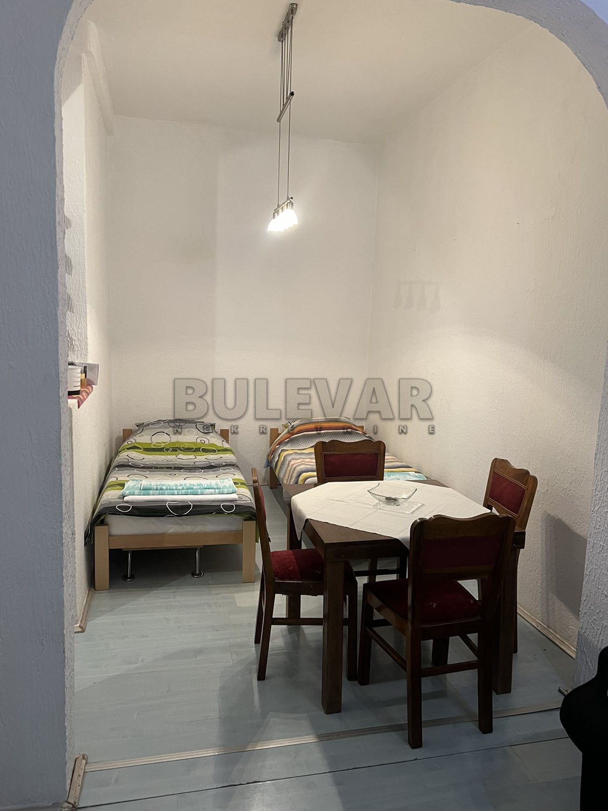 Trosoban stan, 60 m2, Palilula, Naselje Milka Protić ulica 1. ID: i-012642 5