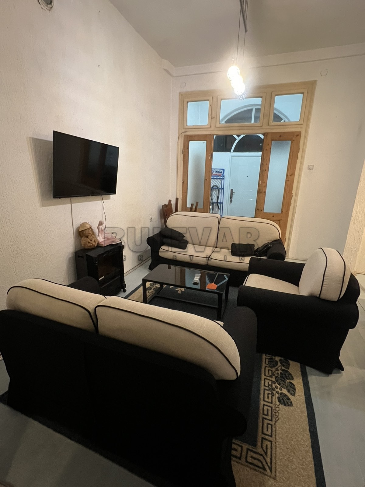 Trosoban stan, 60 m2, Palilula, Naselje Milka Protić ulica 1. ID: i-012642 2