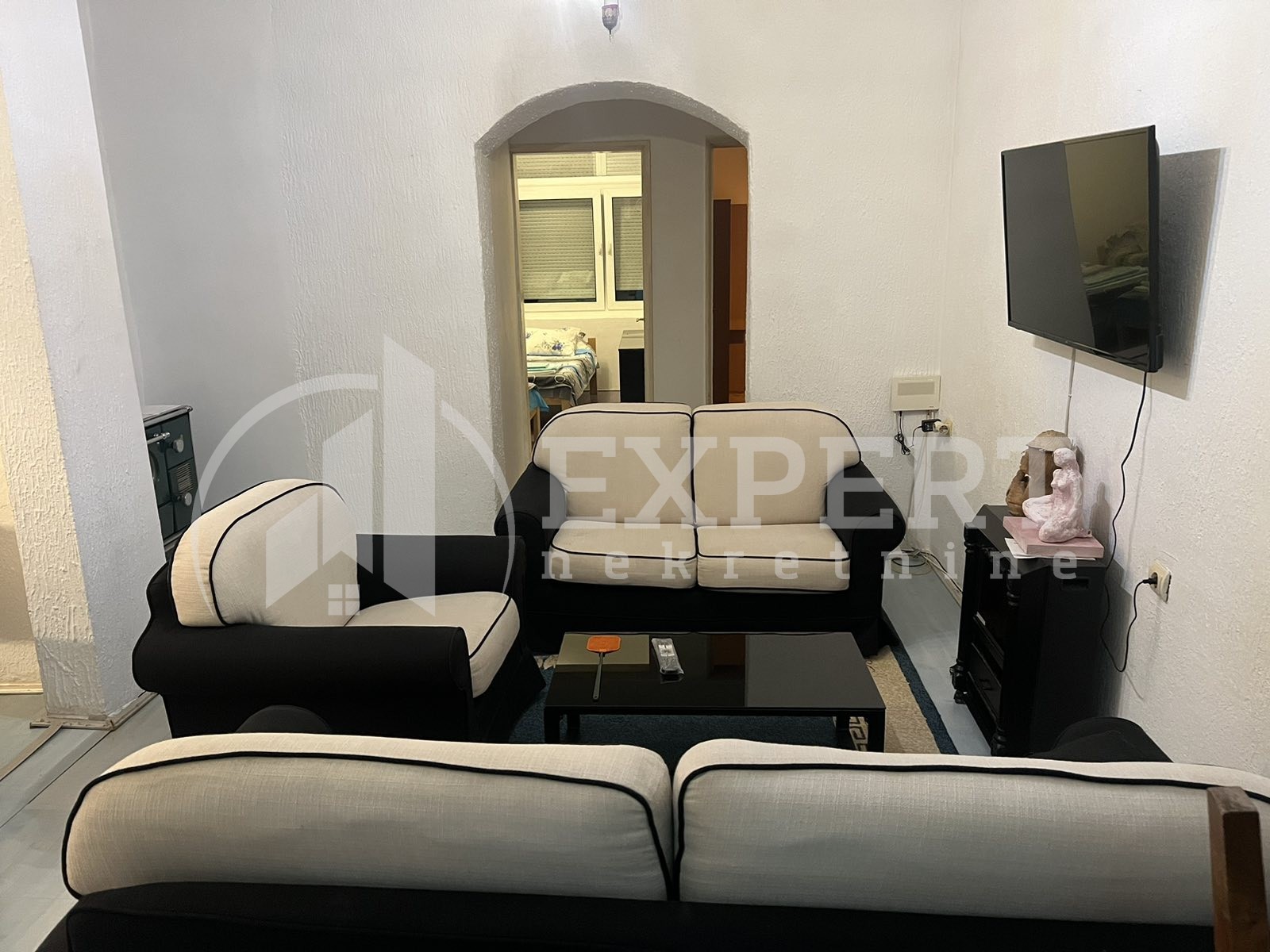 Trosoban stan, 60 m2, Palilula, Naselje Milka Protić ulica 1. ID: i-012642 1