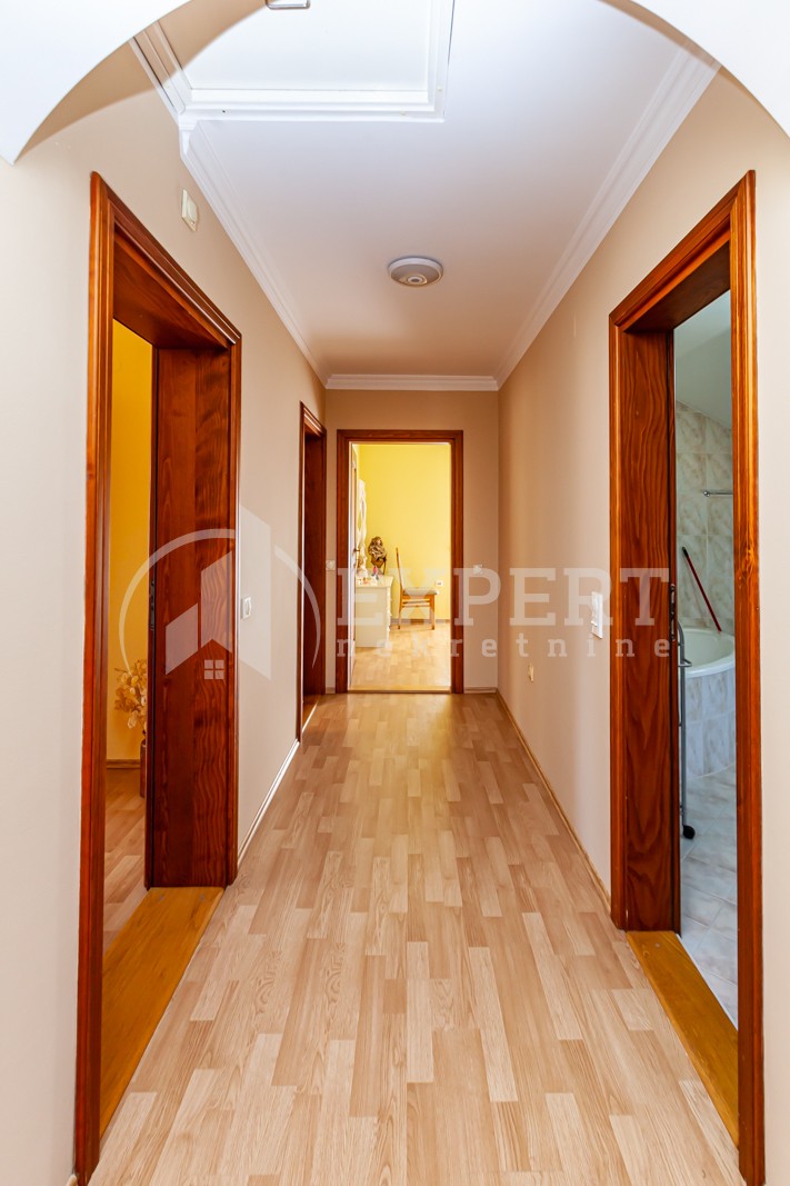 četvorosobna kuća, 420 m2, Palilula, Vojvode Putnika ID: p-012636 11