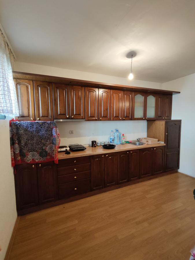 Kuća  od 450m2 na atraktivnoj lokaciji u gradu 27