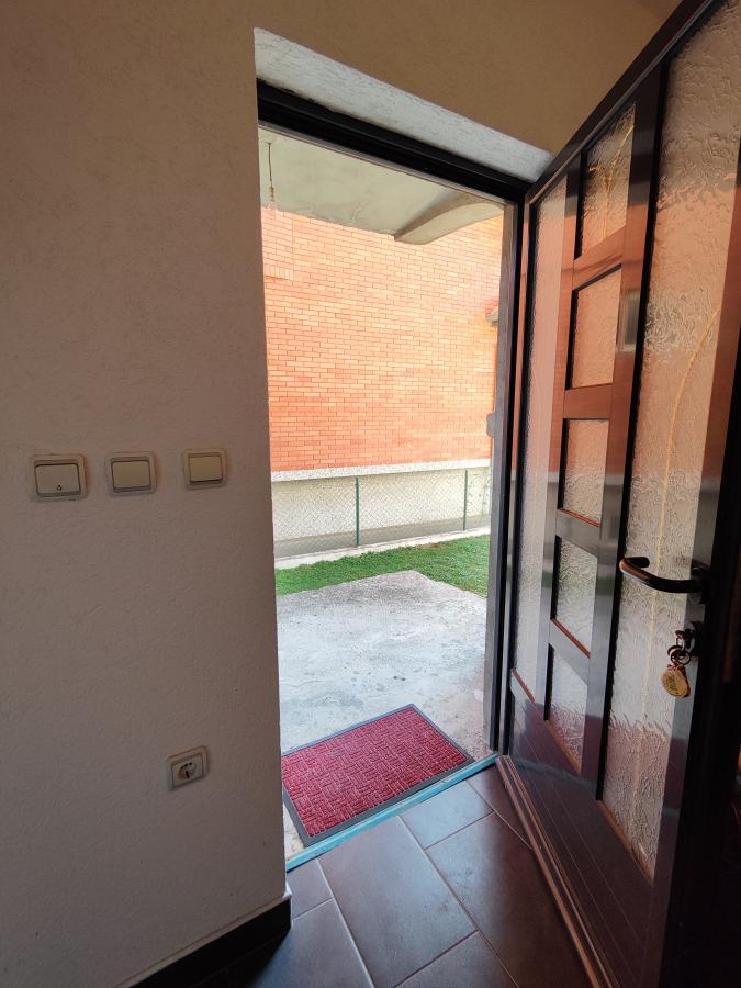 Kuća  od 450m2 na atraktivnoj lokaciji u gradu 30