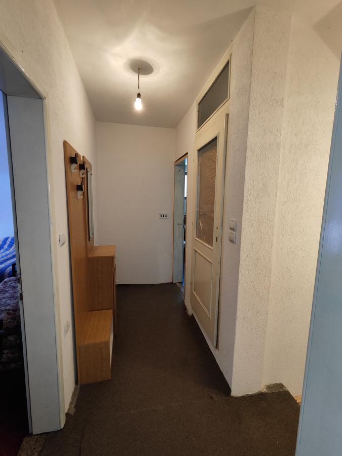 Kuća  od 450m2 na atraktivnoj lokaciji u gradu 37