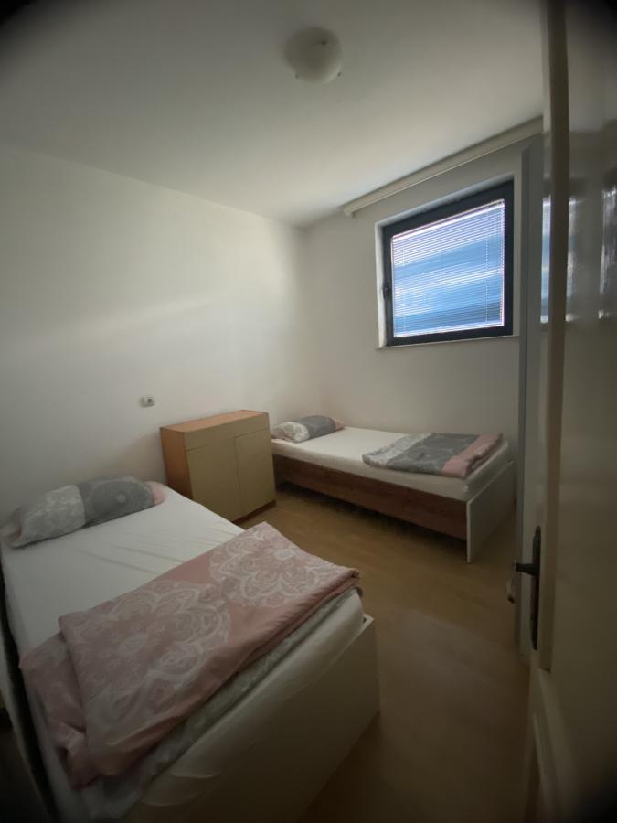 Kuća  od 450m2 na atraktivnoj lokaciji u gradu 3