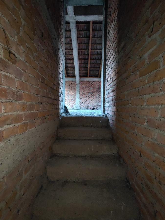 Kuća  od 450m2 na atraktivnoj lokaciji u gradu 16