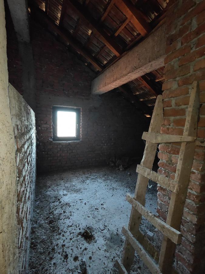 Kuća  od 450m2 na atraktivnoj lokaciji u gradu 20