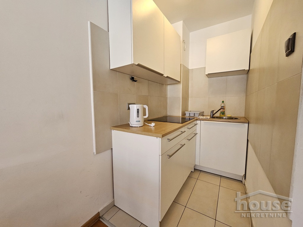 Stan,NOVI SAD,CARA DUŠANA 68m2,180250€ , ID: 1062631 9