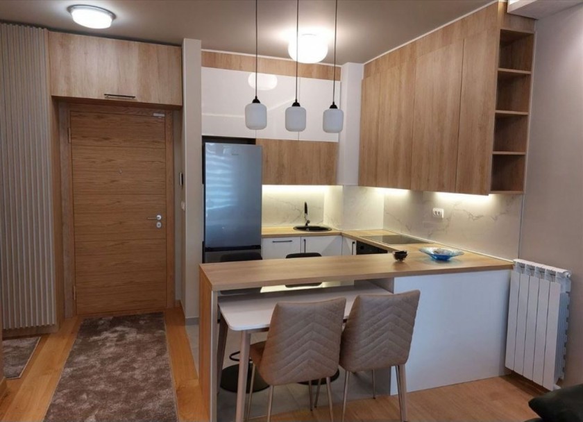 Iznajmljujem Stan Apartman  Zepterra  Beograd Grad 5