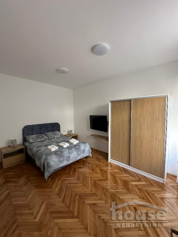 Stan,NOVI SAD,CENTAR 50m2,154500€ , ID: 1062662 11