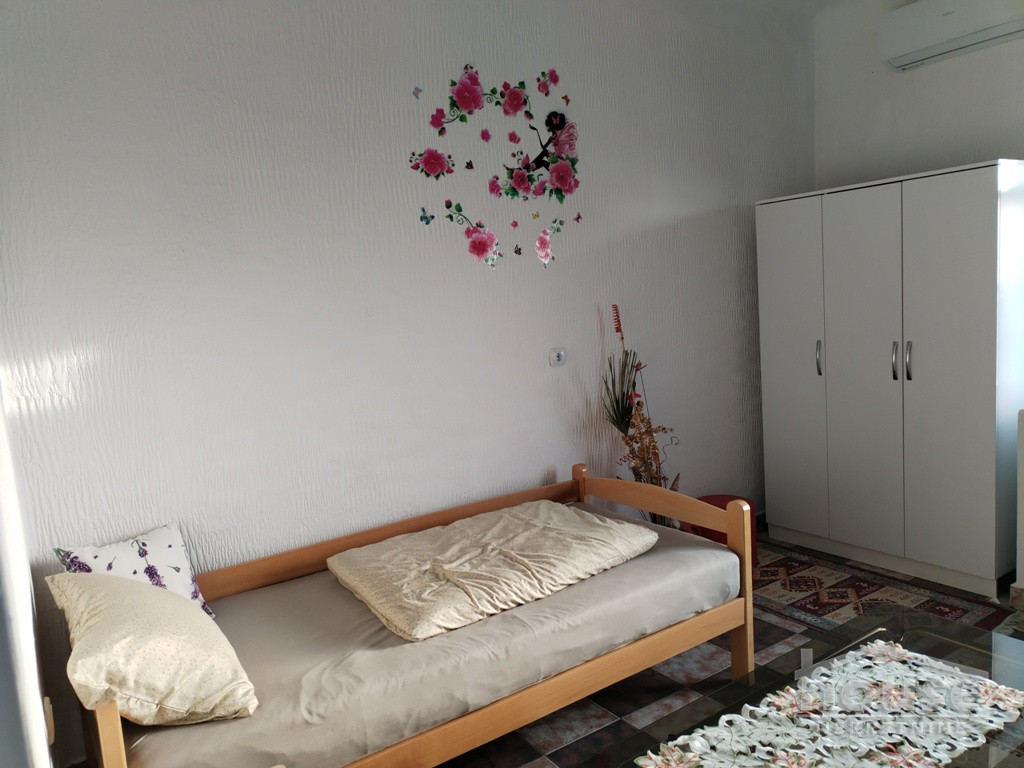 Stanovi,NOVI SAD,SREMSKA KAMENICA 25m2,250€ , ID: 9116748 2