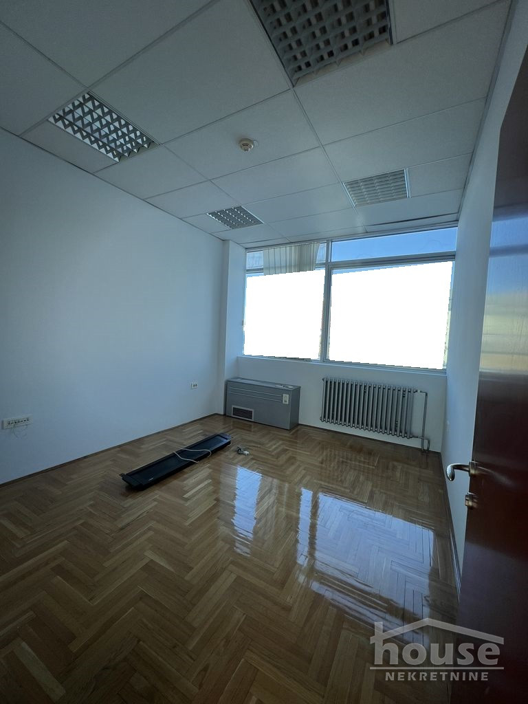 Lokal,NOVI SAD,SAJAM 47m2,133900€ , ID: 8091759 6