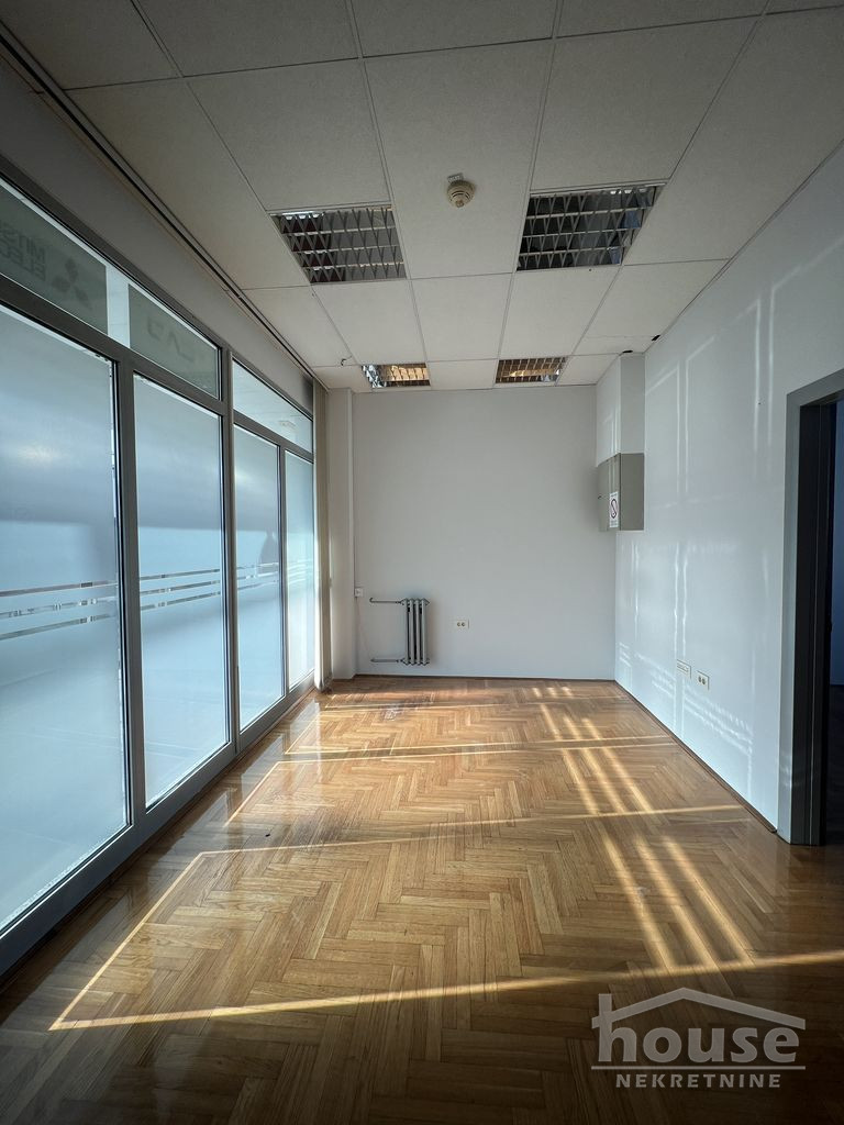 Lokal,NOVI SAD,SAJAM 47m2,133900€ , ID: 8091759 2