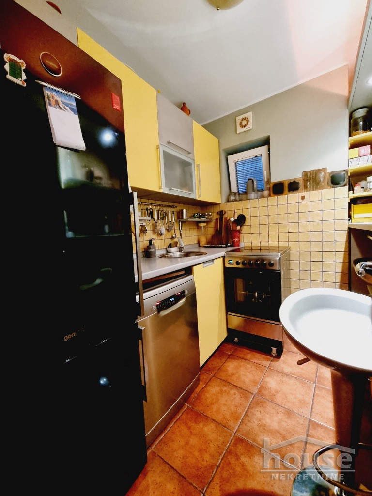 Stan,NOVI SAD,BULEVAR 127m2,334190€ , ID: 1062629 15