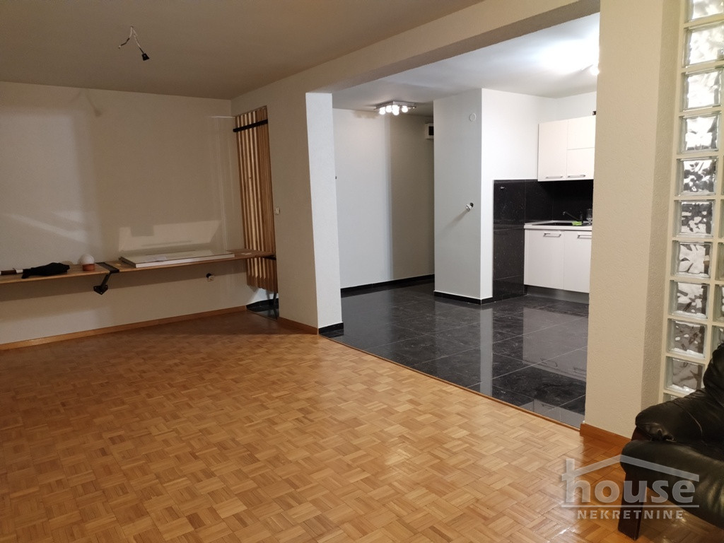 Stanovi,NOVI SAD,PODBARA 71m2,550€ , ID: 9116749 4