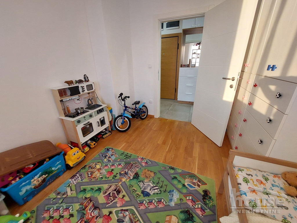 Stan,NOVI SAD,CARA DUŠANA 60m2,180000€ , ID: 1062661 17