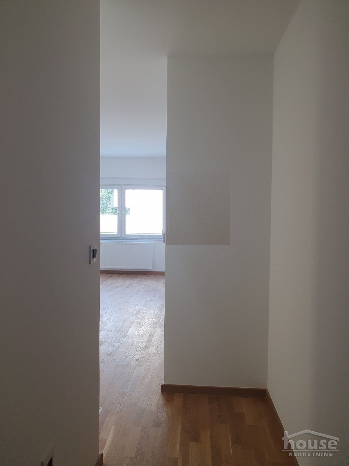 Stanovi,NOVI SAD,BULEVAR EVROPE 40m2,400€ , ID: 9116752 3