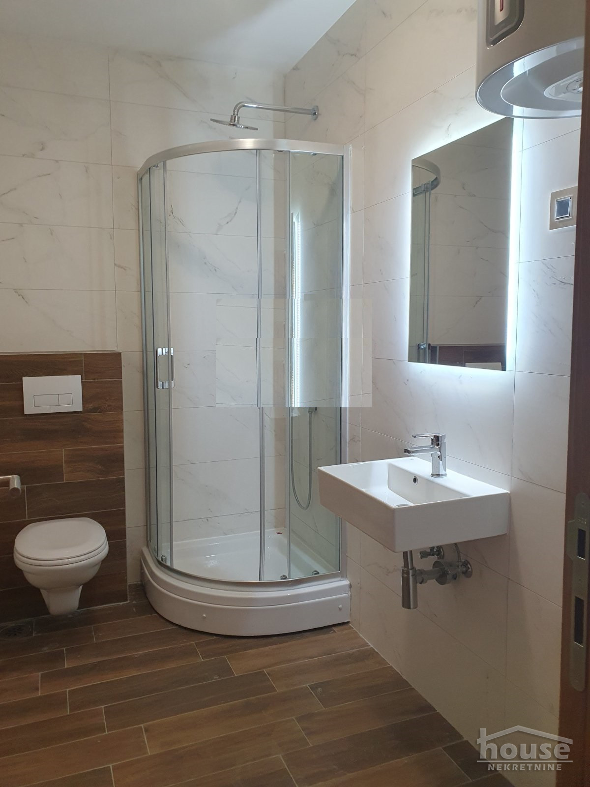 Stanovi,NOVI SAD,BULEVAR EVROPE 40m2,400€ , ID: 9116752 7