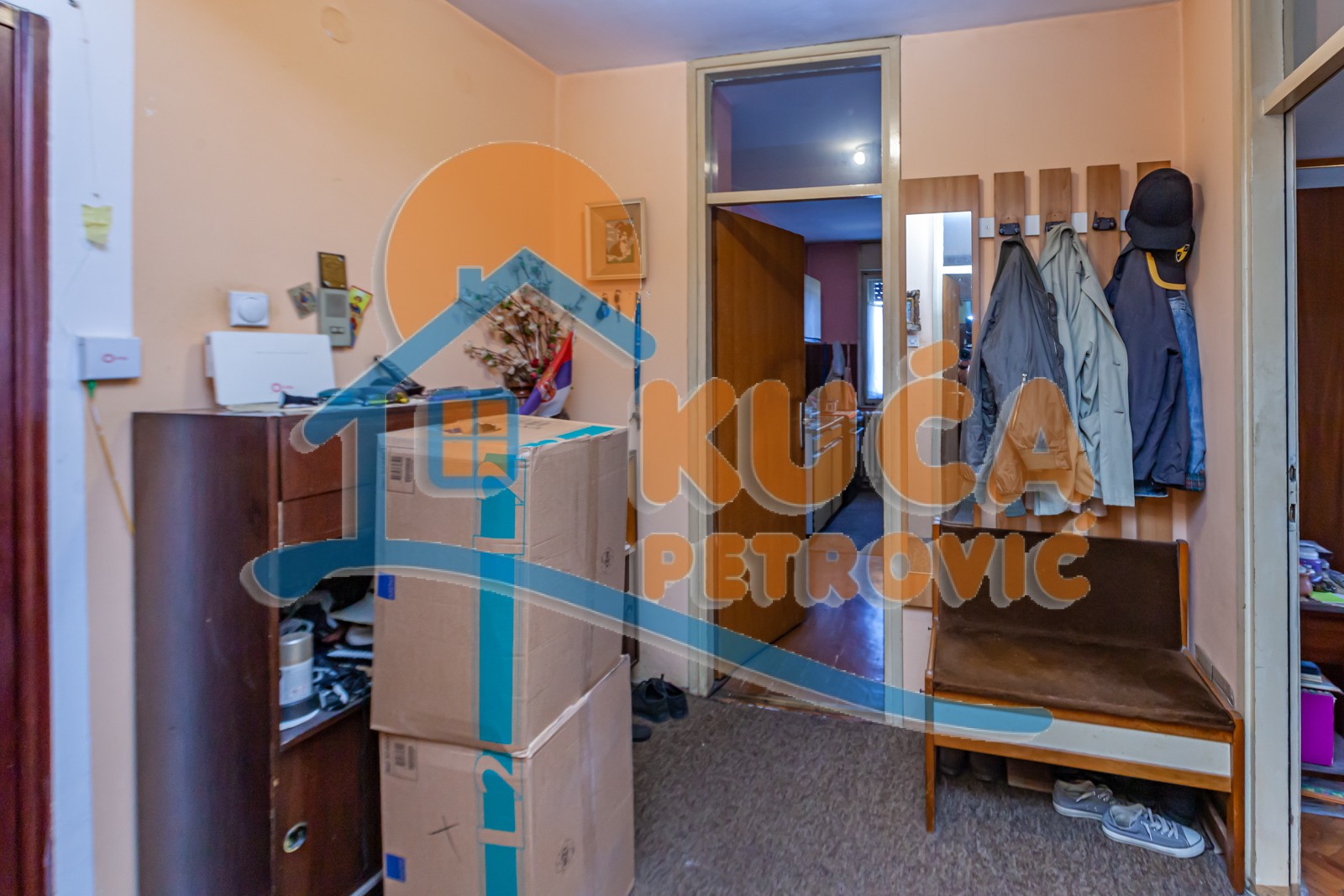 Dvosoban stan, 75 m2, Centar, Trg kralja Aleksandra Ujedinitelja ID: p-012687 14