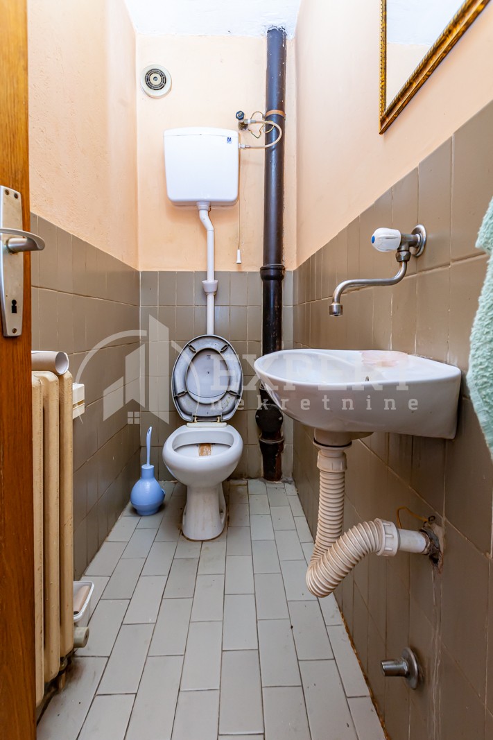 Dvosoban stan, 75 m2, Centar, Trg kralja Aleksandra Ujedinitelja ID: p-012687 15