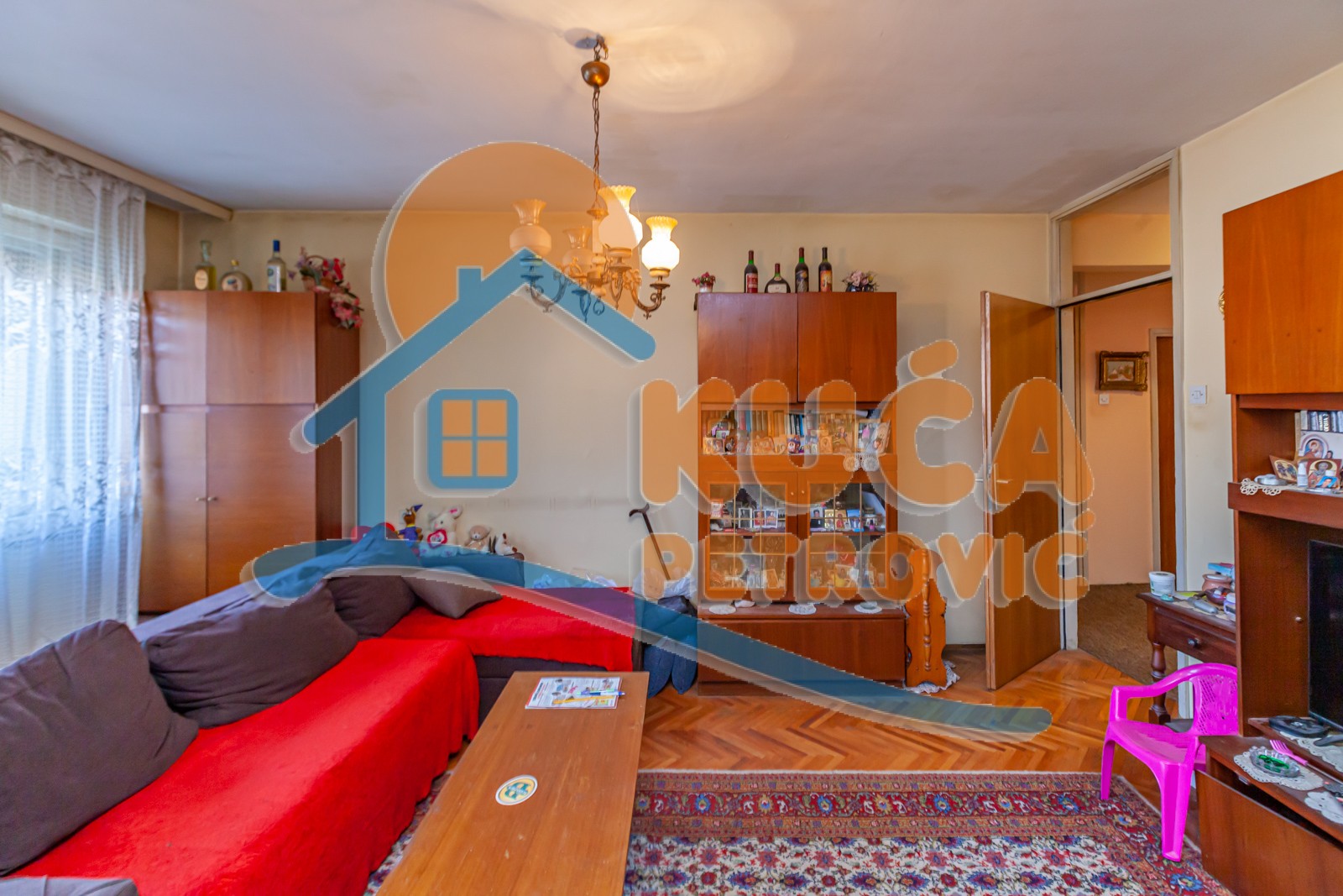 Dvosoban stan, 75 m2, Centar, Trg kralja Aleksandra Ujedinitelja ID: p-012687 1