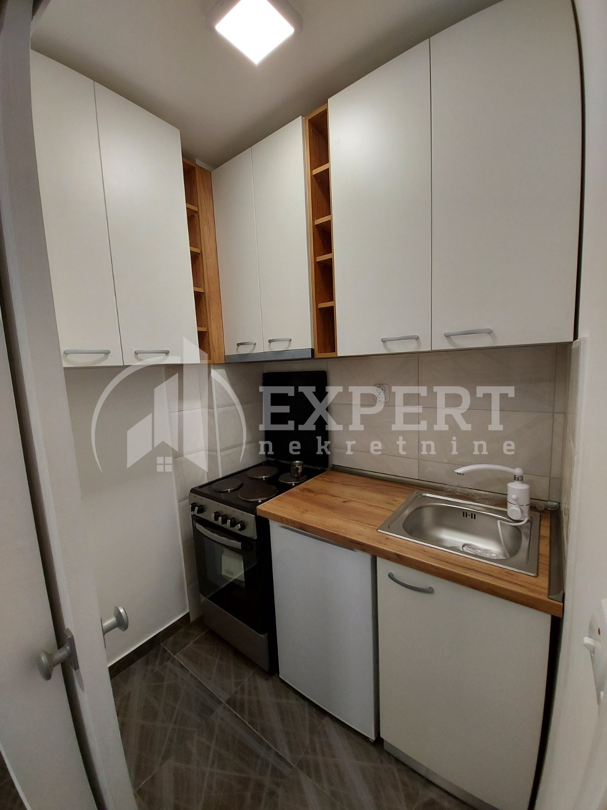 Jednosoban stan, 48 m2, Centar, Generala Milojka Lešjanina ID: i-012690 3