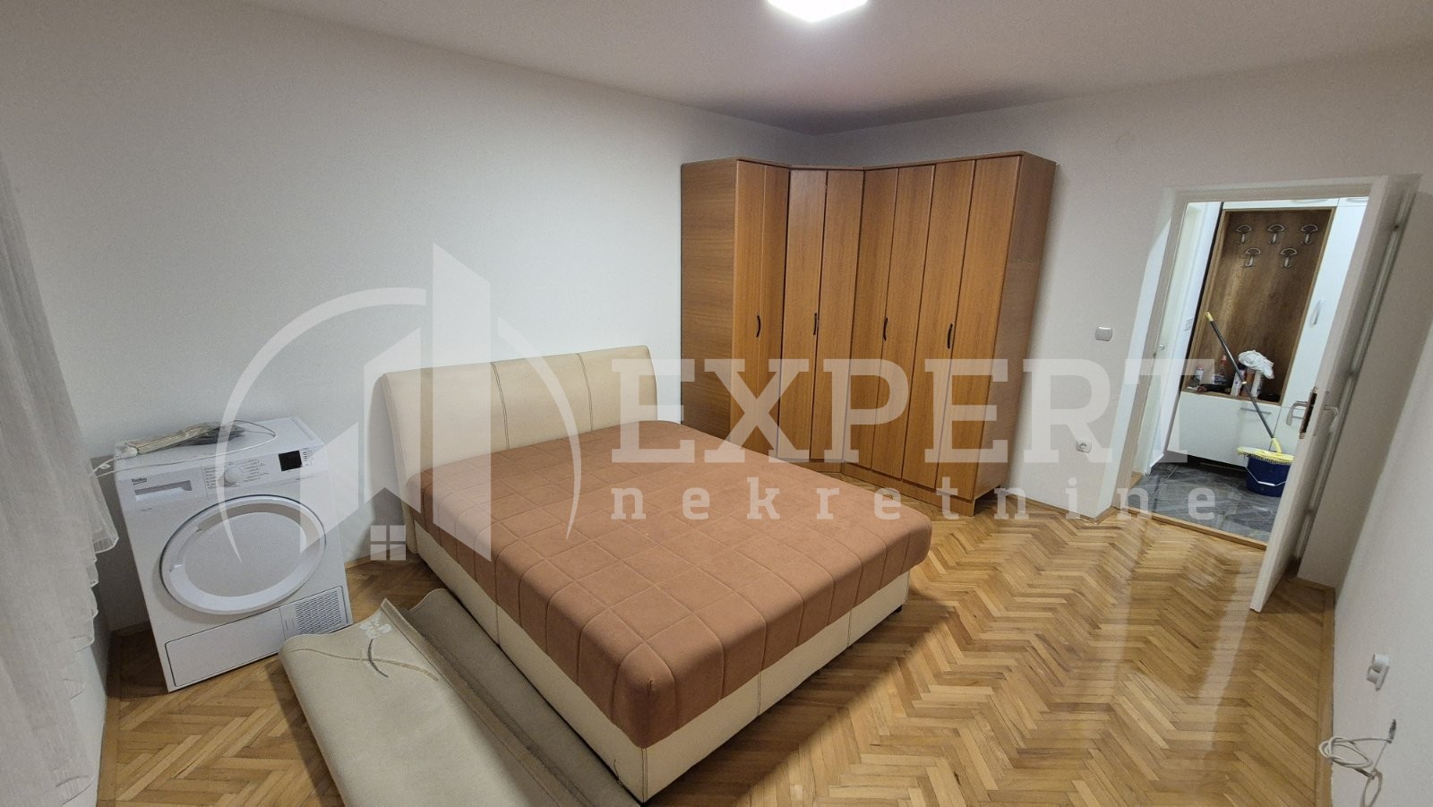 Jednosoban stan, 48 m2, Centar, Generala Milojka Lešjanina ID: i-012690 5