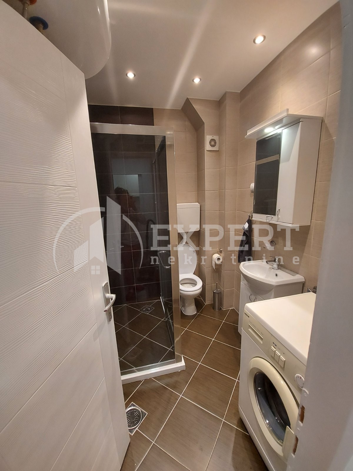 Jednosoban stan, 48 m2, Centar, Generala Milojka Lešjanina ID: i-012690 6