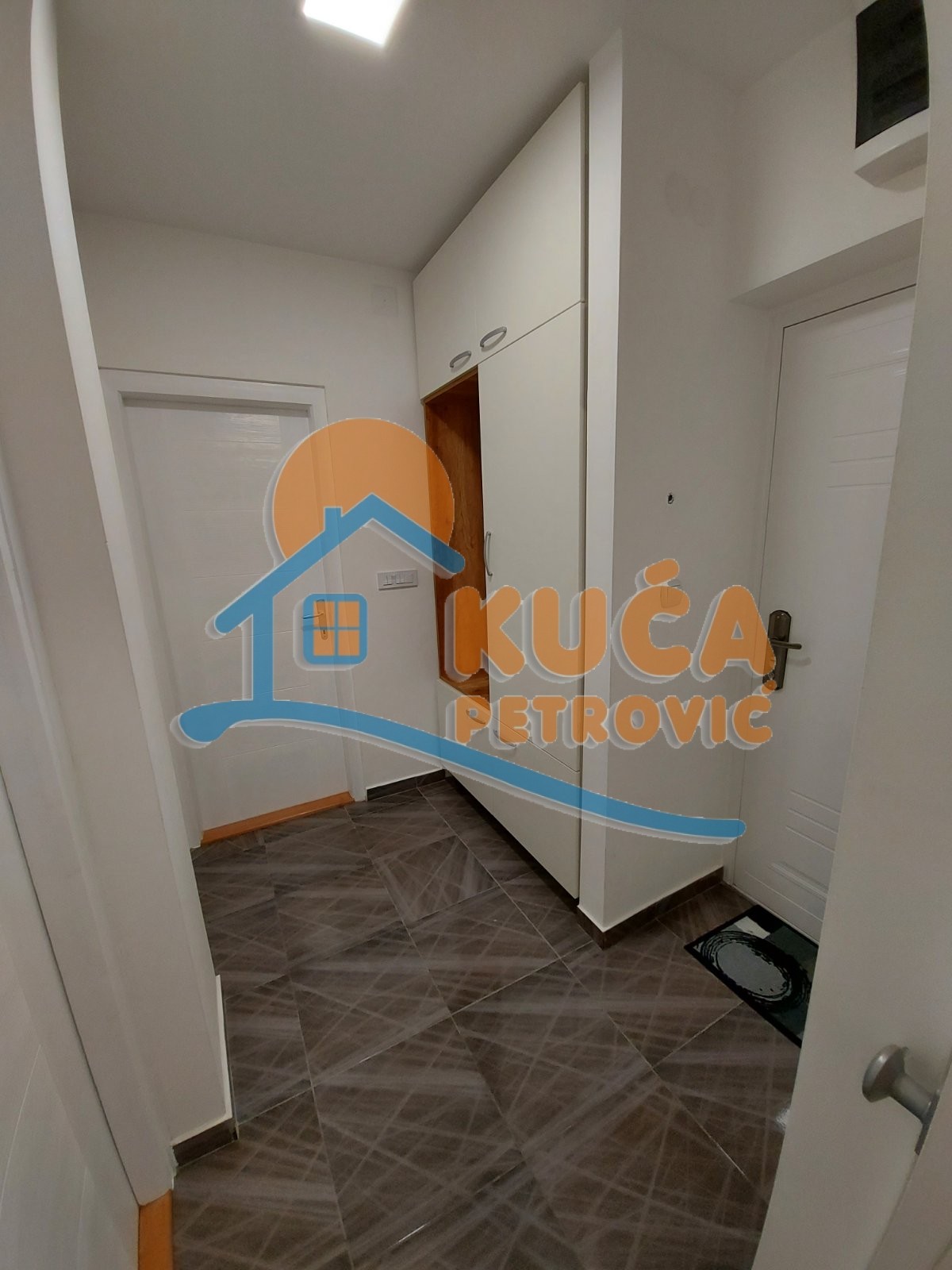 Jednosoban stan, 48 m2, Centar, Generala Milojka Lešjanina ID: i-012690 7