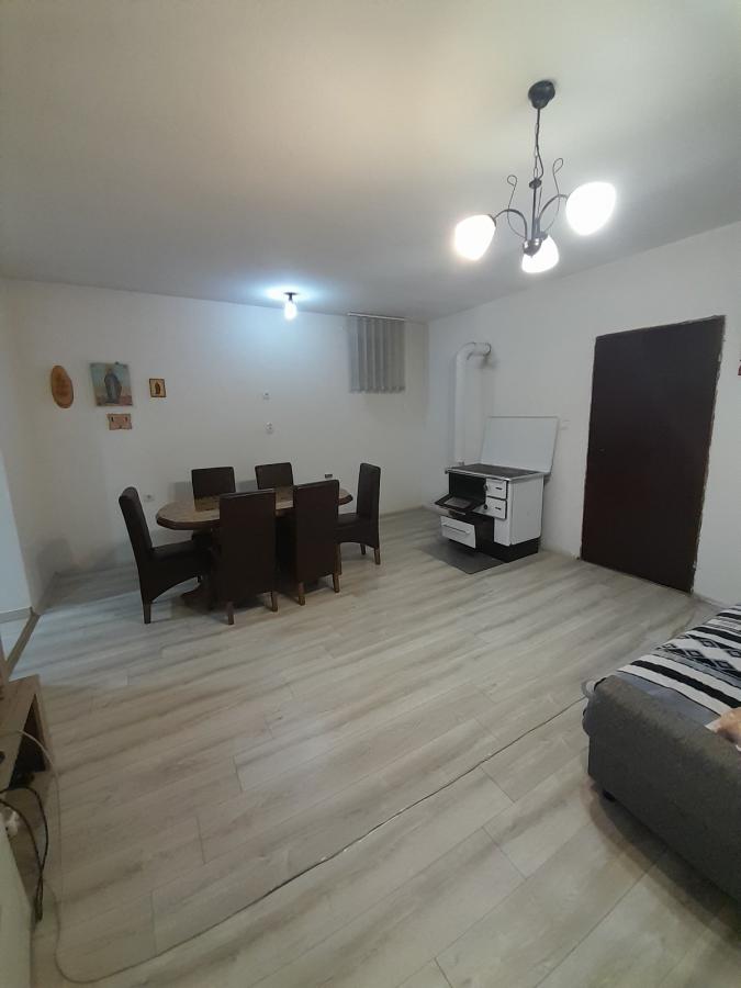 Kuća u naselju Železnički most na 4a placa 2