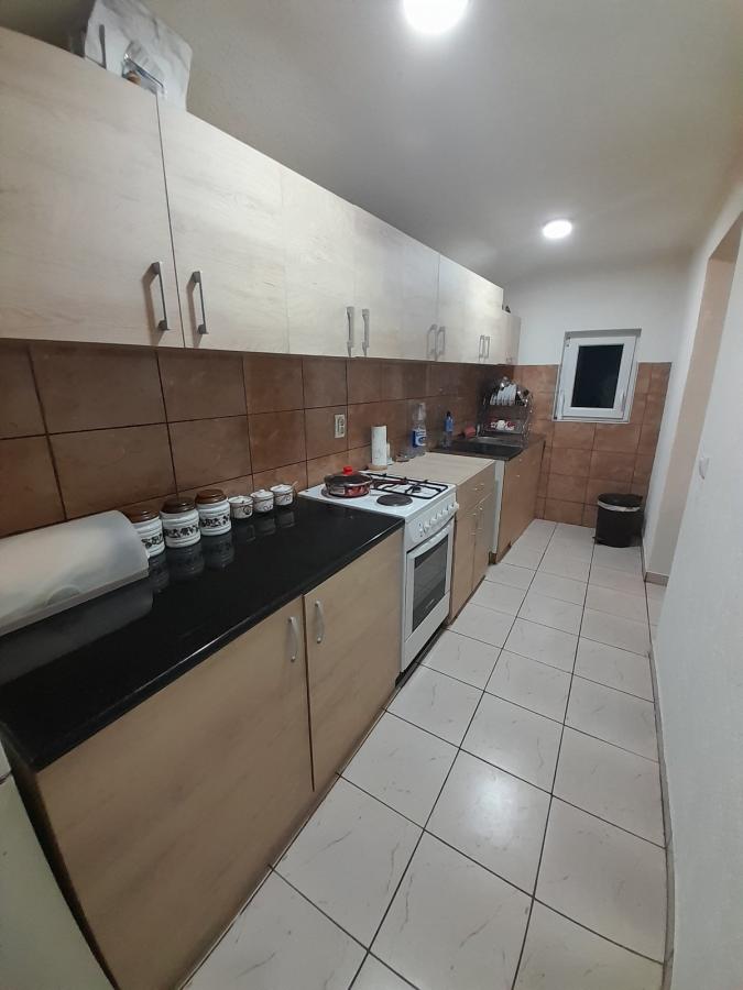 Kuća u naselju Železnički most na 4a placa 6