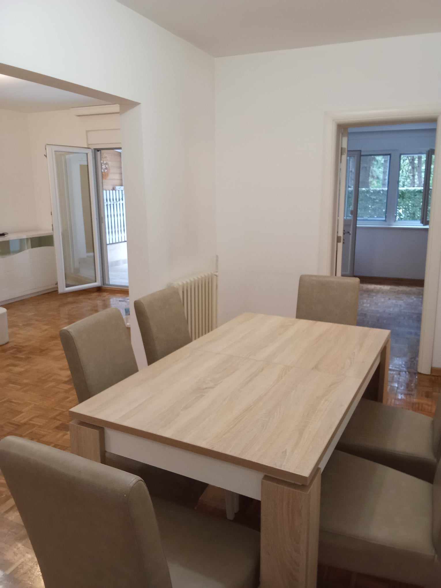 SELE flat terrace parking Belgrade Expo 2027 Surcin investment real estate flat with tenants Belgrade Čelebonovića Bežanijska kosa Novi Beograd ramp park terrace glass winter house tenanted property investment buy to let Serbia bitcoin 2