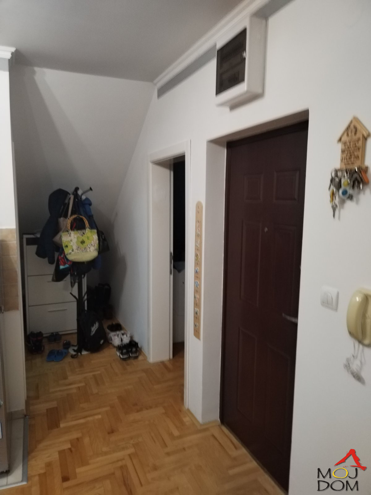 Stan,NOVI SAD,PODBARA,kv: 52, € 149300, ID: 1024937 9