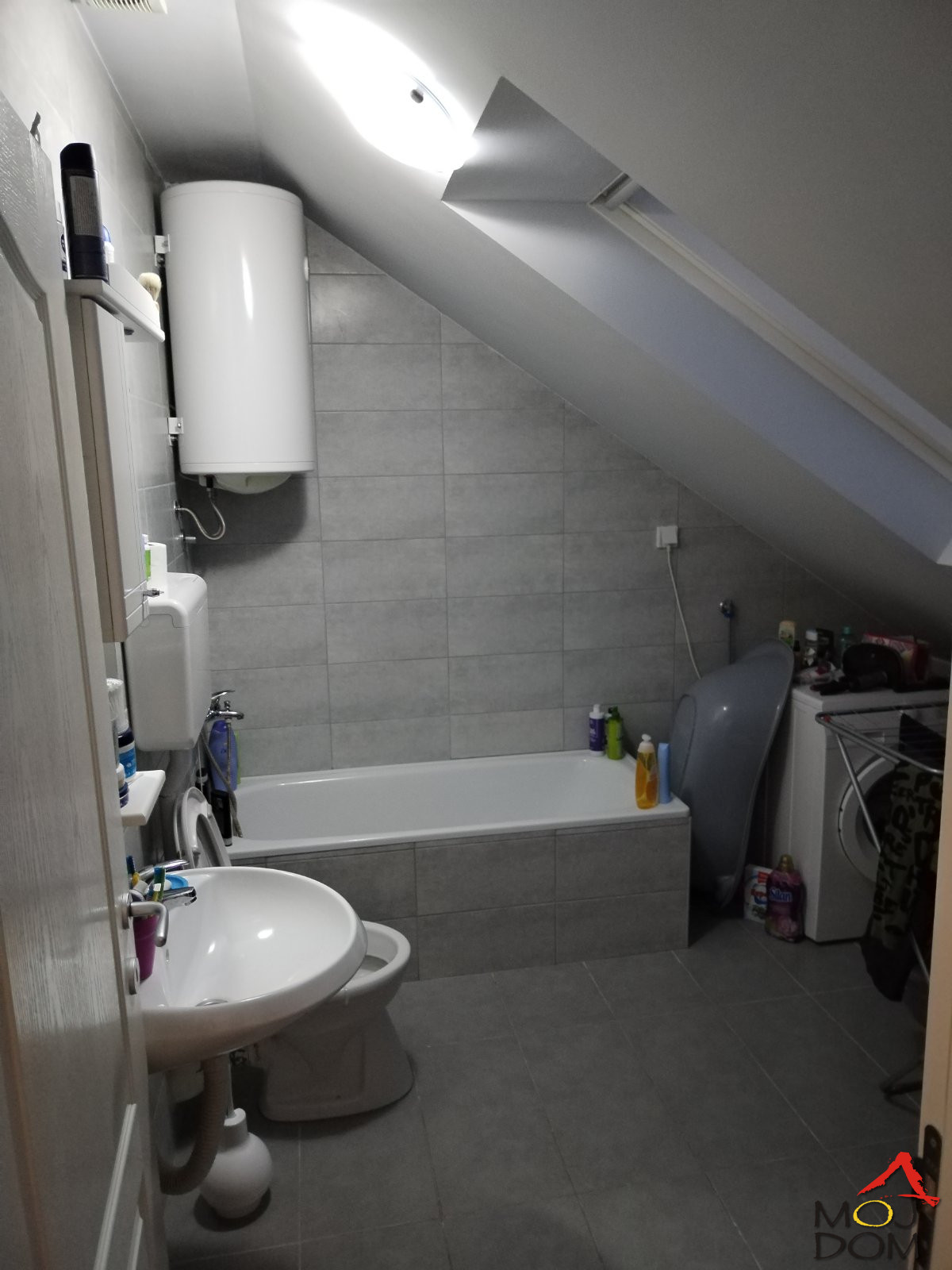 Stan,NOVI SAD,PODBARA,kv: 52, € 149300, ID: 1024937 8