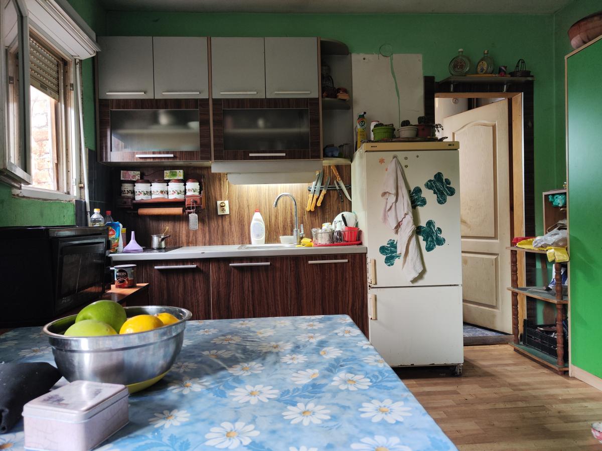 Stan u kući na Levču  od 72m2 na gradskoj lokaciji po ceni jednosobnog stana 3