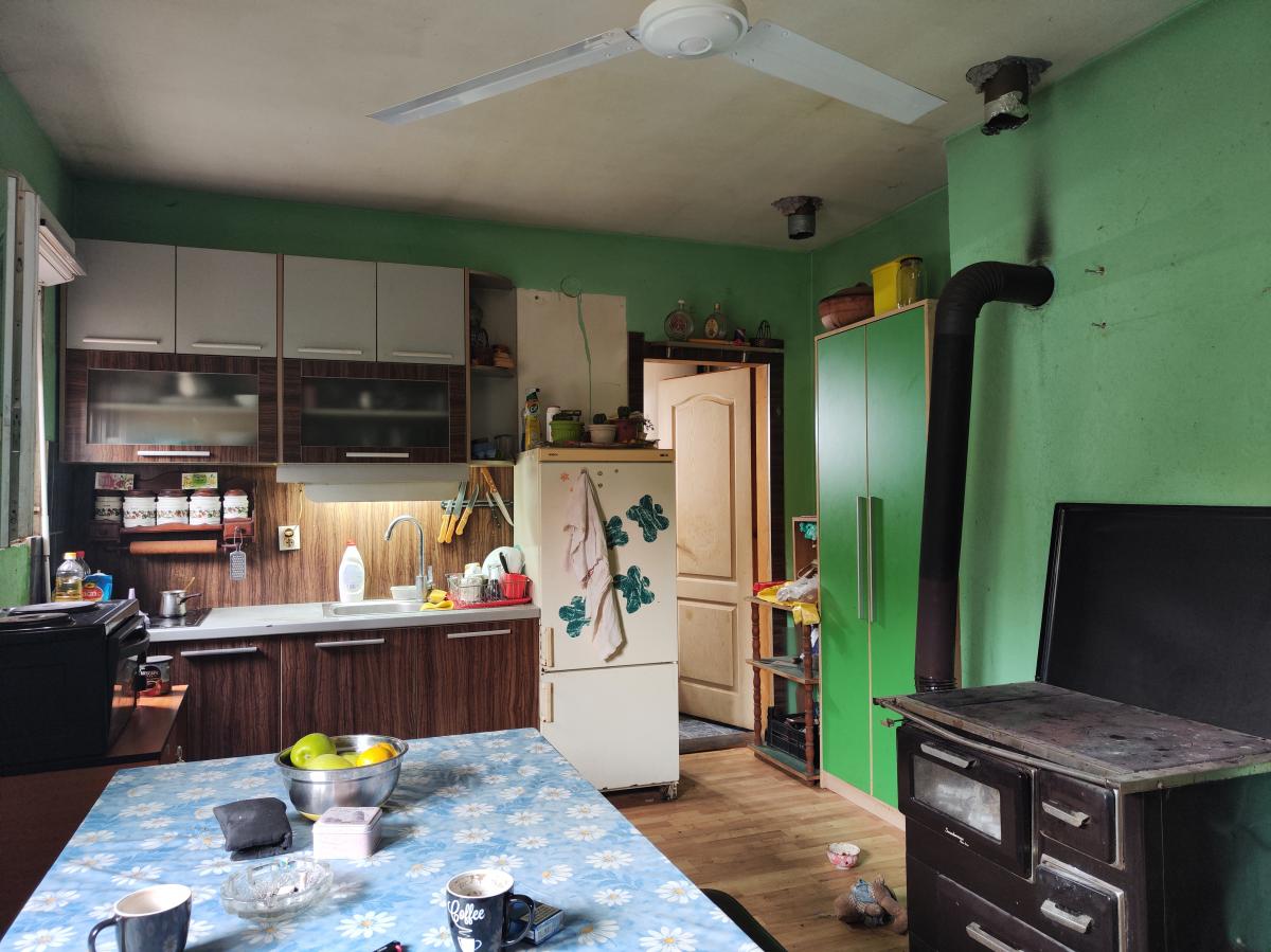 Stan u kući na Levču  od 72m2 na gradskoj lokaciji po ceni jednosobnog stana 4