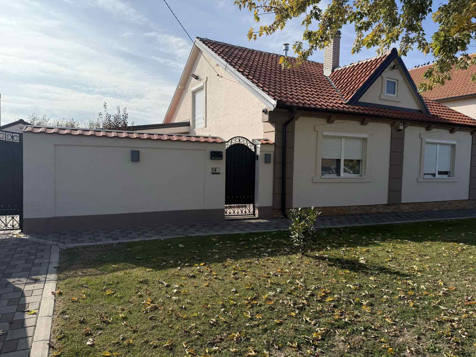 Nova LUX kuca kod Panceva moze na RATE 4