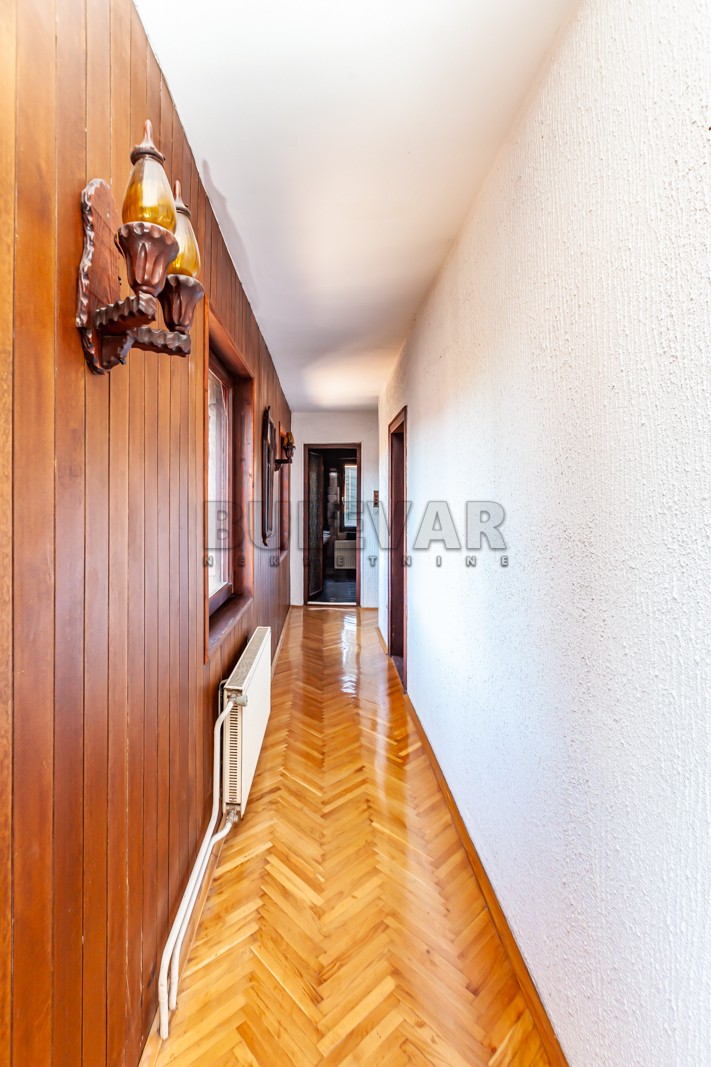 četvorosobna kuća, 400 m2, Dom zdravlja, Vojvode Tankosića ID: p-012717 21