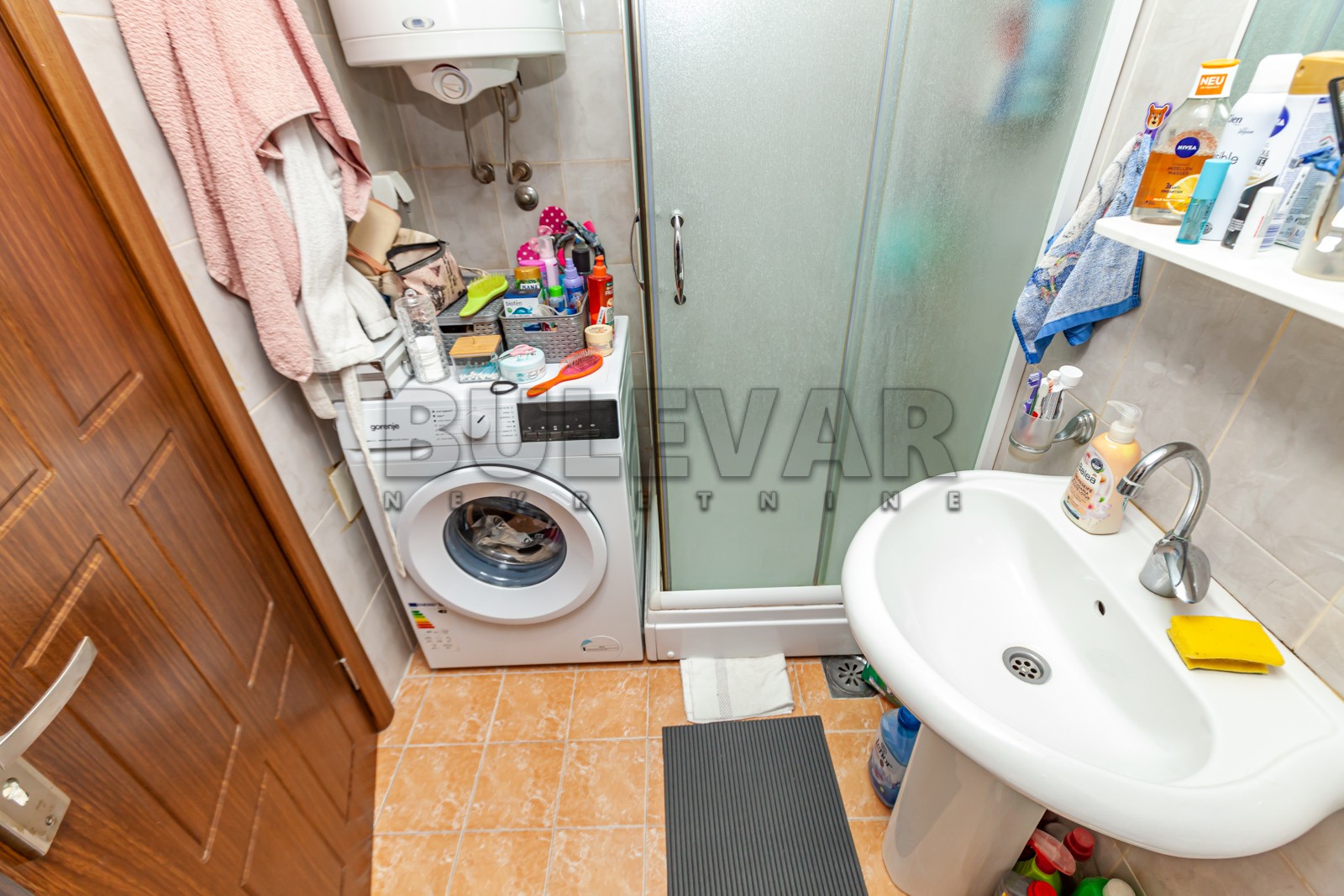 Dvosoban stan, 50 m2, Centar, Katićeva ID: p-012718 12