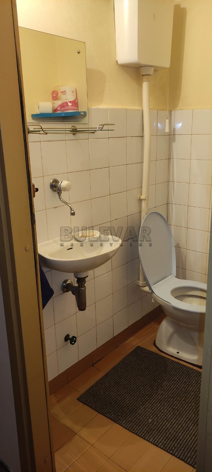 Dvosoban stan, 68 m2, Marger, Trg 14. oktobra ID: i-012715 15