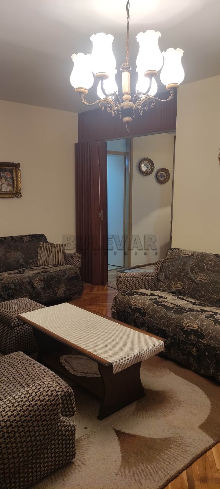 Dvosoban stan, 68 m2, Marger, Trg 14. oktobra ID: i-012715 3