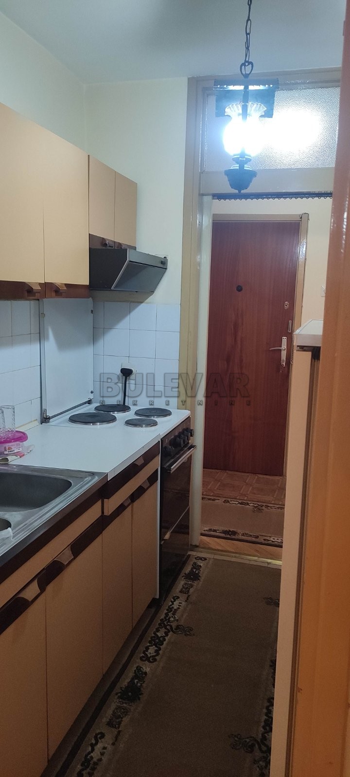 Dvosoban stan, 68 m2, Marger, Trg 14. oktobra ID: i-012715 6