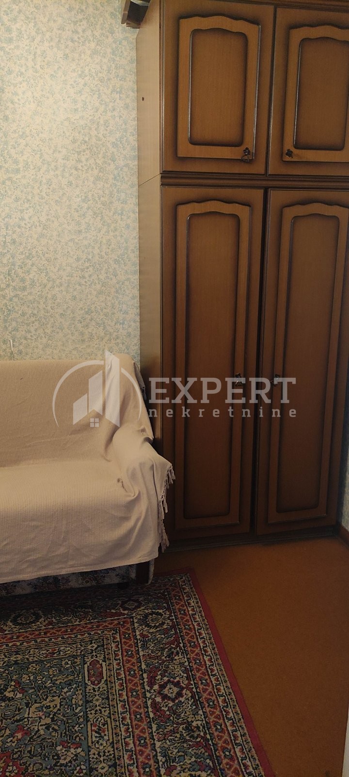 Dvosoban stan, 68 m2, Marger, Trg 14. oktobra ID: i-012715 9