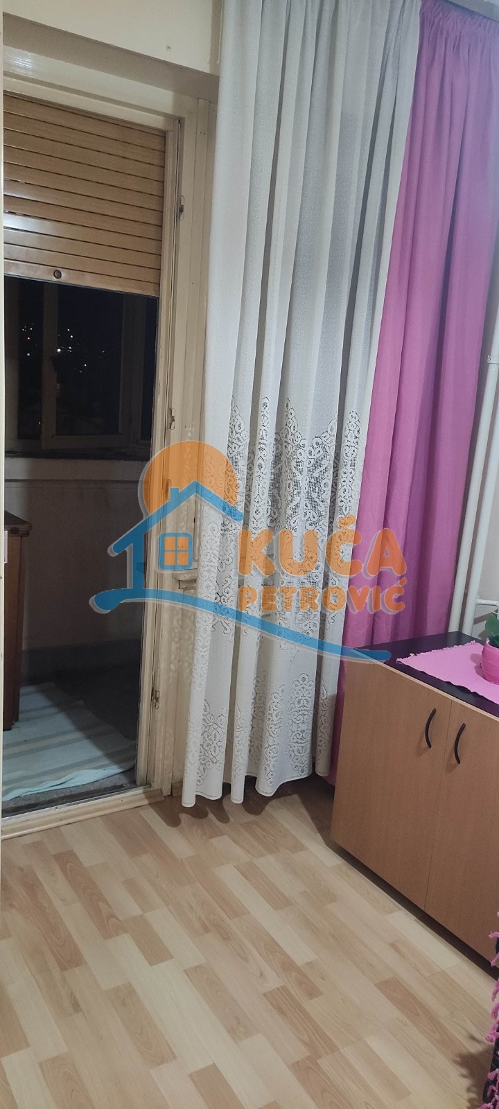 Dvosoban stan, 68 m2, Marger, Trg 14. oktobra ID: i-012715 12