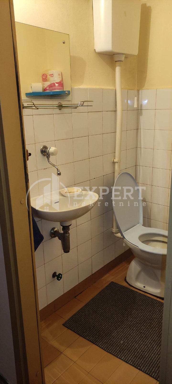 Dvosoban stan, 68 m2, Marger, Trg 14. oktobra ID: i-012715 15