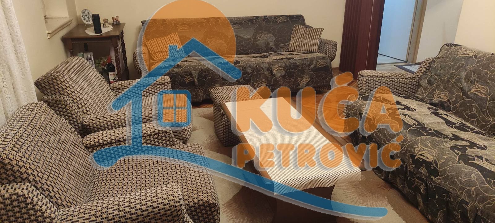 Dvosoban stan, 68 m2, Marger, Trg 14. oktobra ID: i-012715 2