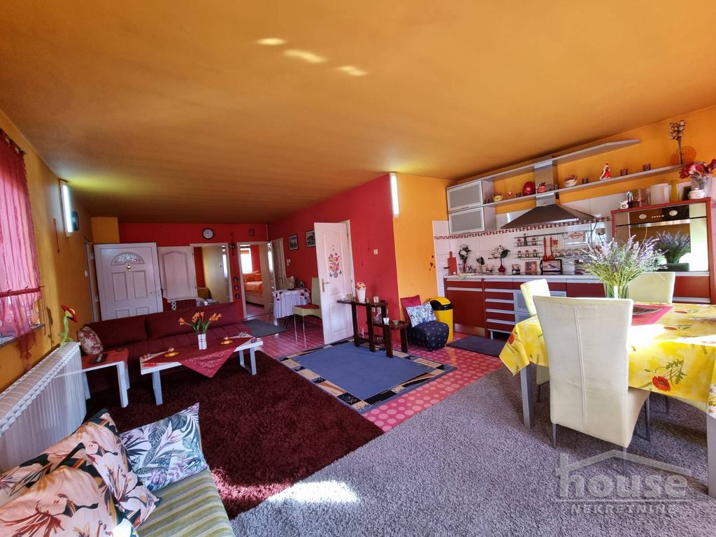 Kuca,NOVI SAD,KLISA-VIDOVDANSKO NASELJE212m2,206000€ , ID: 3046423 9