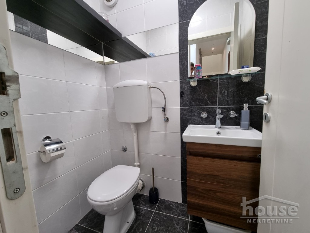 Stan,NOVI SAD,BULEVAR 65m2,147300€ , ID: 1062331 18