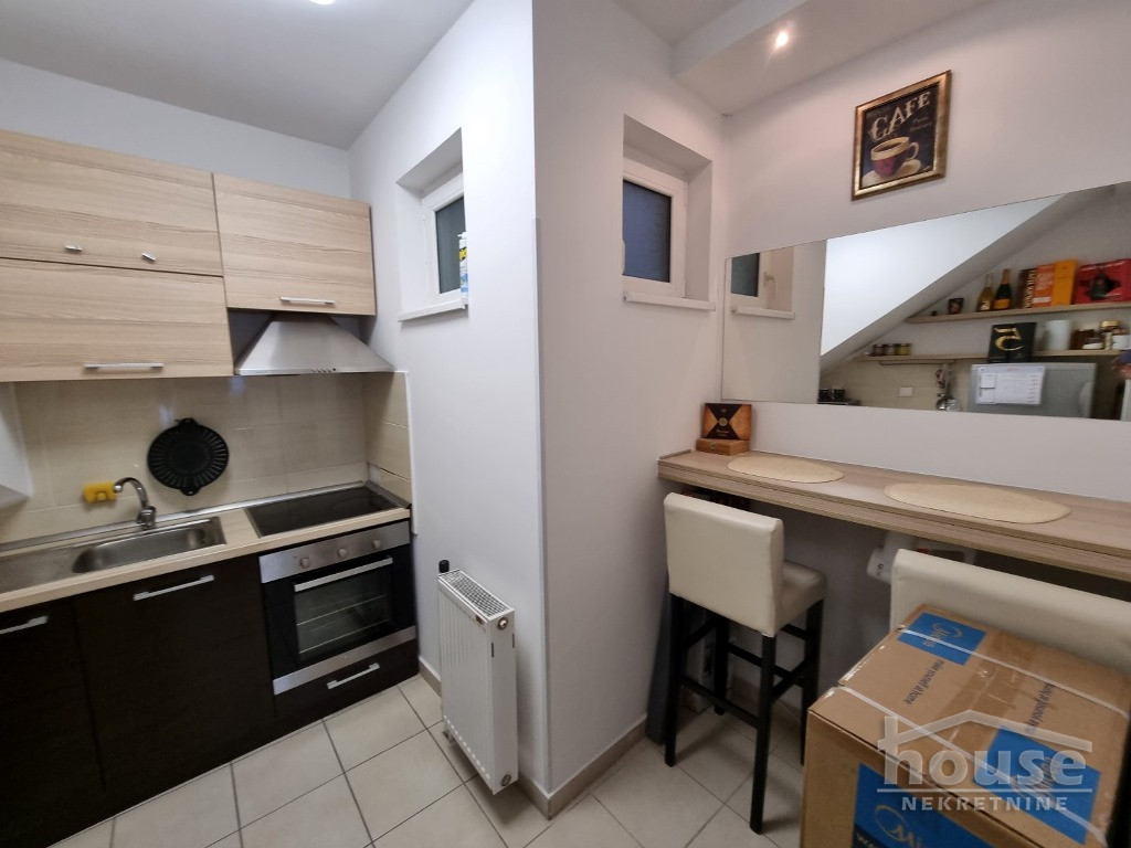 Stan,NOVI SAD,BULEVAR 65m2,147300€ , ID: 1062331 7